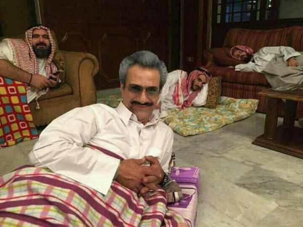 ماجرای سلفی های منتشر شده از شاهزاده های سعودی در بازداشتگاه + تصاویر