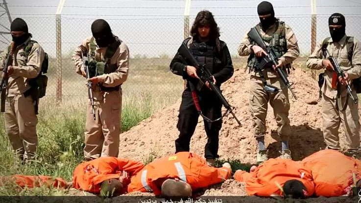 جنایت جدید داعش/ اعدام 5 نفر در عراق+ تصاویر