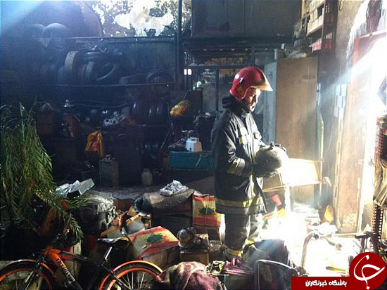 مهار آتش سوزی در کارگاه تعویض روغن خودرو + تصاویر
