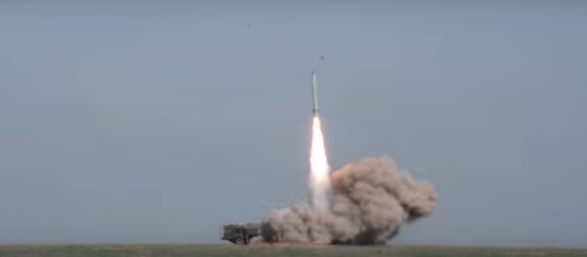آزمایش موفق موشک قدرتمند «اسکندر ام» در روسیه+ تصاویر