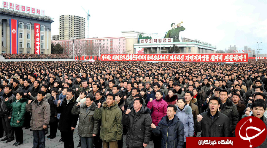 تظاهرات مردم کره شمالی در حمایت از برنامه های هسته ای کیم جونگ اون + تصاویر