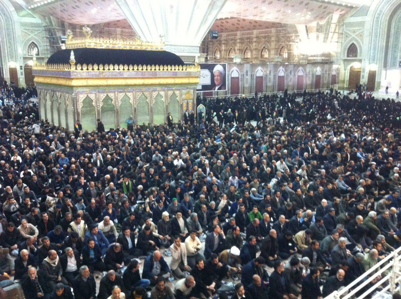 مراسم هفتمین روز درگذشت آیت الله هاشمی رفسنجانی در حرم امام راحل آغاز شد+تصاویر
