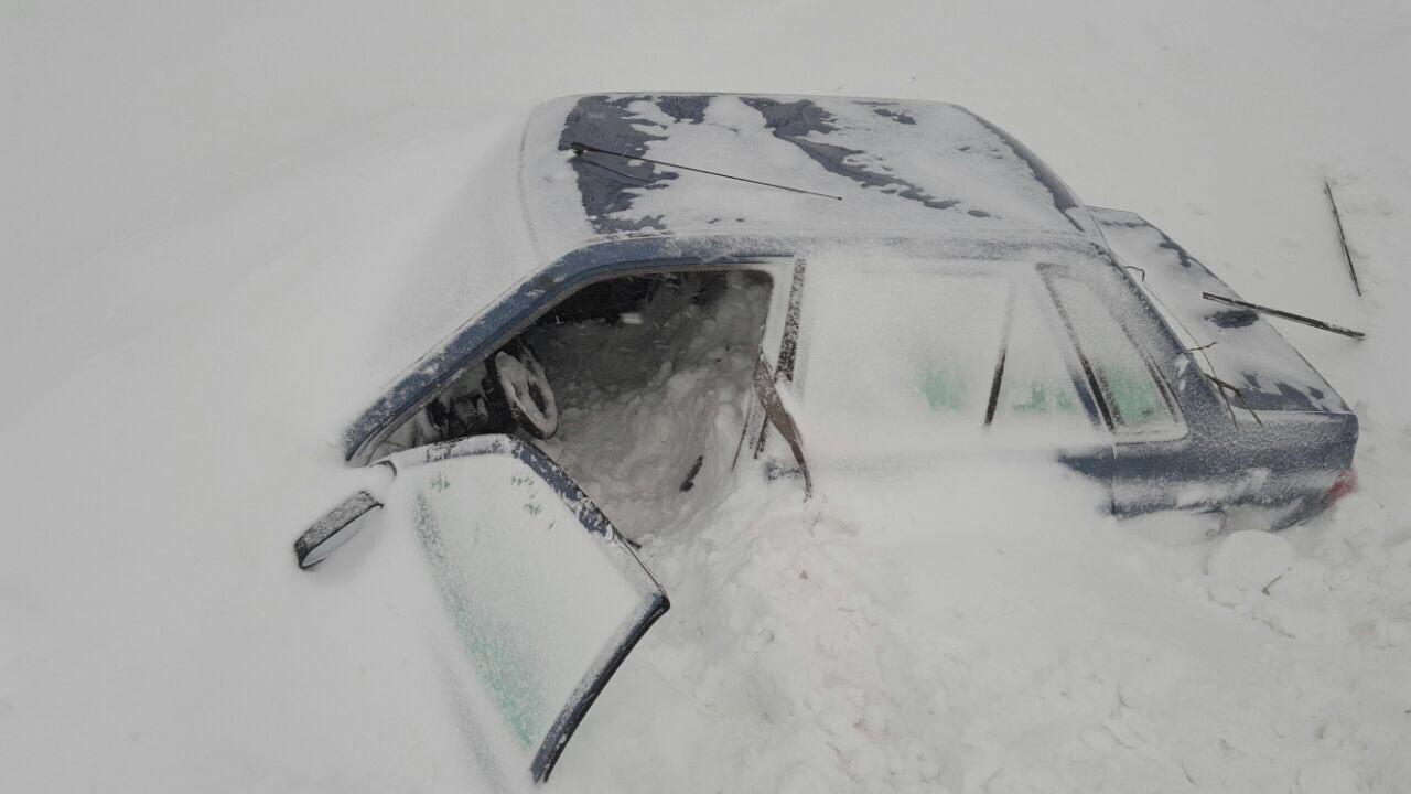 امدادرسانی به بیش از 23 هزار نفر در برف و کولاک / فوت 3 نفر در سقوط بهمن