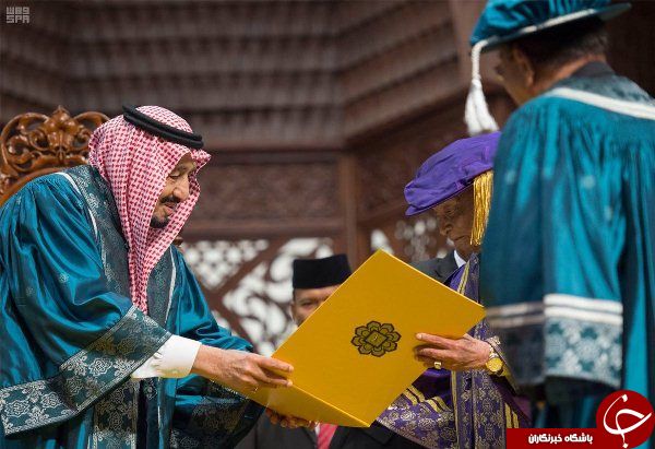 ملک سلمان دومین دکترای افتخاری و جایزه خدمت به اسلام را دریافت کرد! + تصاویر