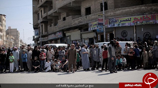 داعشی‌های ملعون دو تبعه سوری را به صلیب کشیدند+تصاویر