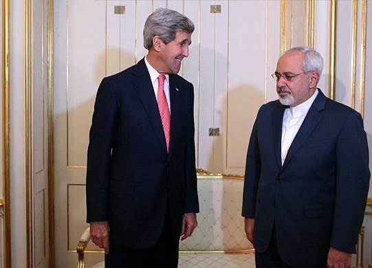 لباس آقایان دیپلمات باید چگونه باشد؟/ ۱۰ چیز که  هر مرد ایرانی باید در جلسه به همراه داشته باشد+تصاویر