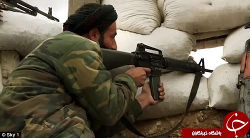 شلیک مستقیم داعش به سمت خبرنگار انگلیسی+ تصاویر