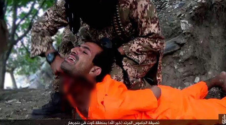 جنایت هولناک داعش در افغانستان/ اعدام فجیع یک مرد به اتهام جاسوسی+ تصاویر +18