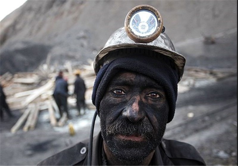 خ/مصائب کار در معدن/ضرورت ارائه خدمات ایمنی و بهداشتی به کارگران