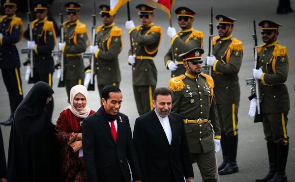 پوشش همسر رییس‌جمهور اندونزی در تهران/تصاویر